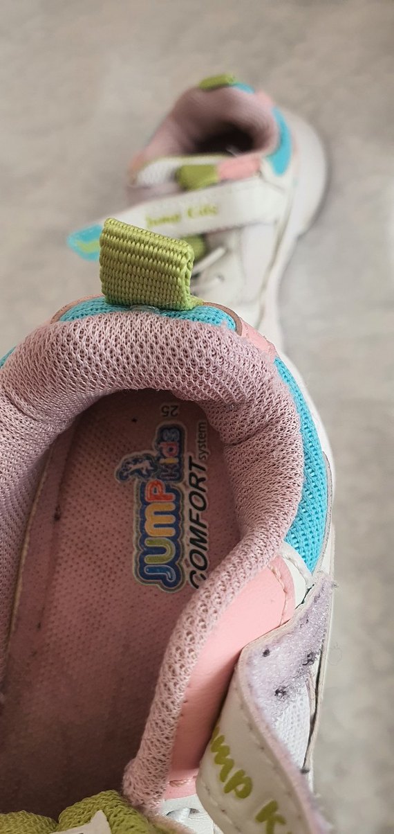 Beyaz Yumuşak Tabanlı Kız Çocuk Spor Ayakkabı - Görsel 5