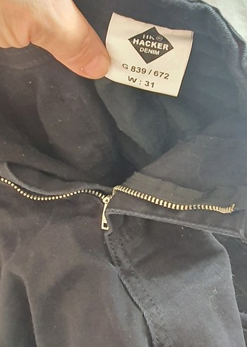 Siyah Düğmeli Kadın Kot Pantolon - Görsel 2