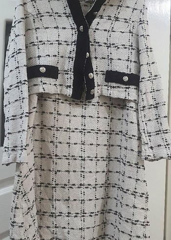 Düğmeli Beyaz Gri Kareli Uzun Kadın Kaban - Görsel 2