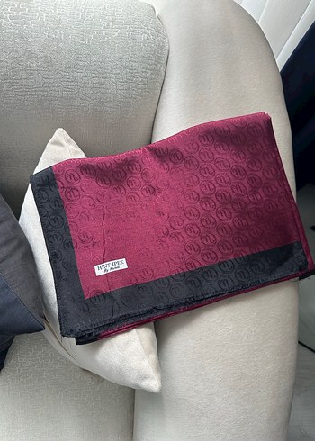  Beden Hint ipek monogram şal