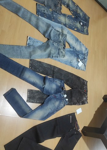 Diğer Sehir Stiline Uygun Denim Jean Pantolonlar