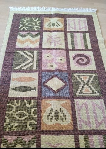 Etnik Desenli Çok Renkli Geleneksel Halı - Görsel 2