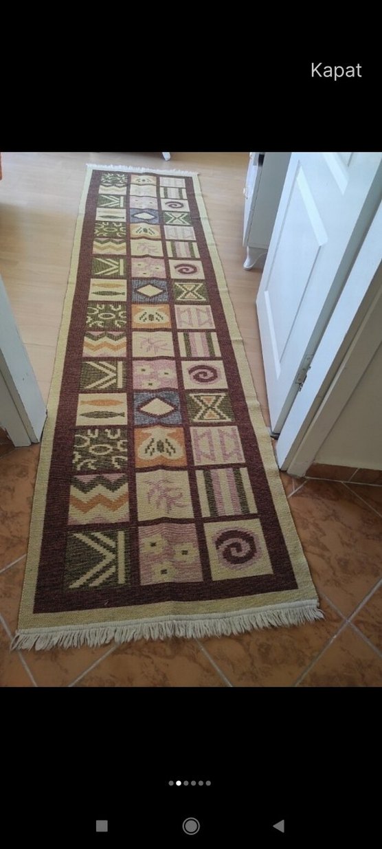 Etnik Desenli Çok Renkli Geleneksel Halı - Görsel 4