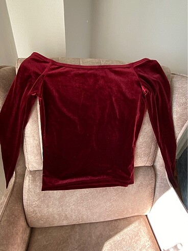 BERSHKA bordo kadife bluz