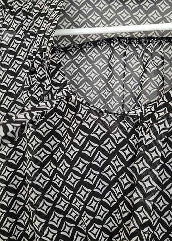 desenli siyah elbise - Görsel 3