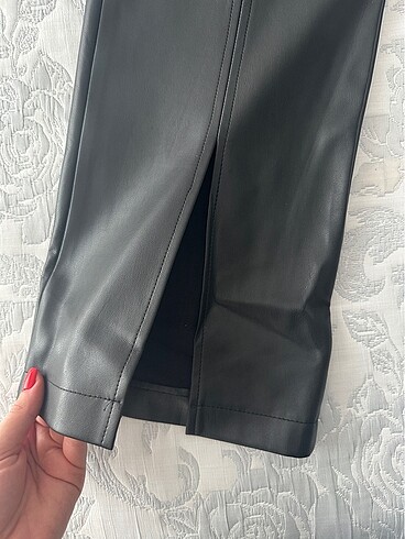 Koton koton deri pantalon (yırtmaçlı)