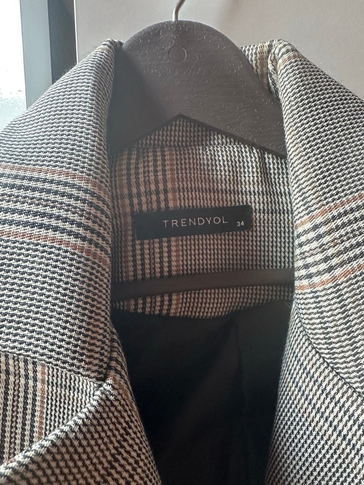 Gri Ekose Desenli Düğmeli Kadın Blazer - Görsel 2