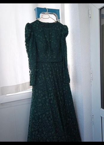 Yeşil Desenli Uzun Kadın Elbise - Görsel 2