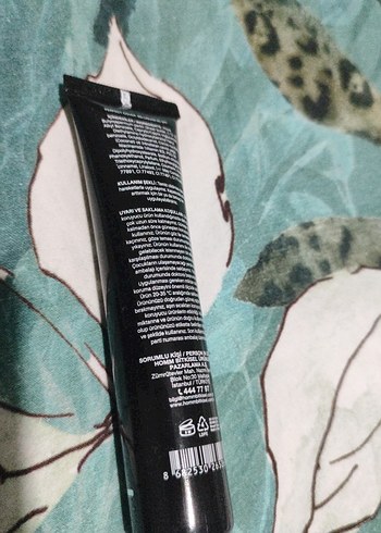 Homniz Yoğun Kapatıcı BB Krem 50 SPF Siyah - Görsel 2