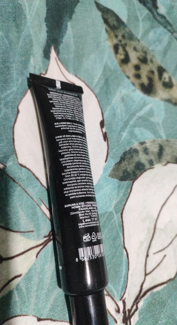 Homniz Yoğun Kapatıcı BB Krem 50 SPF Siyah - Görsel 2