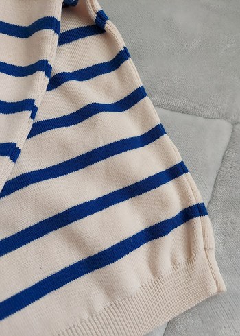 Mavi Çizgili Polo Yaka Kadın Triko - Görsel 4