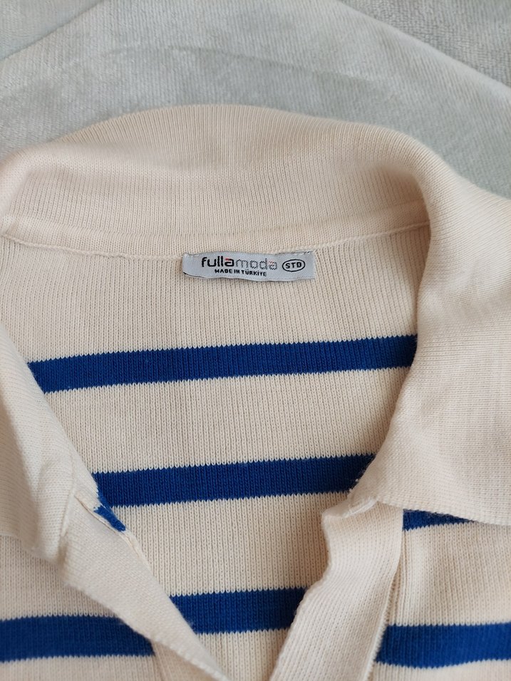 Mavi Çizgili Polo Yaka Kadın Triko - Görsel 2