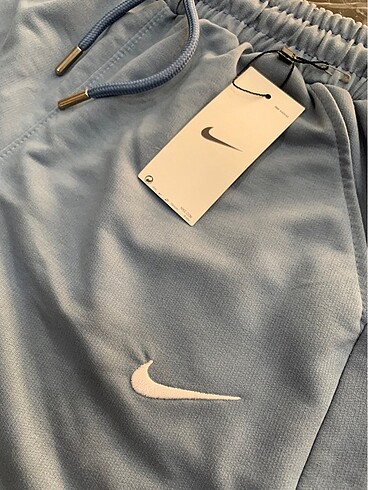 Nike Nike Kadın Mini Şort