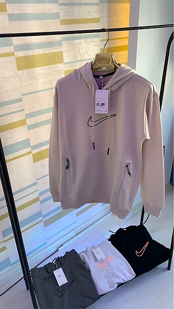 Nike Erkek Sweatshirt Krem Renk