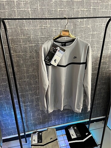 Gri Renk Nike Erkek Sweatshirt