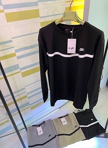 Nike Siyah Renk Erkek Sweatshirt