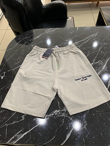 Tommy Hilfiger Erkek Şort