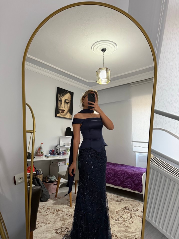 Lacivert İşlemeli Uzun Abiye Elbise - Görsel 3