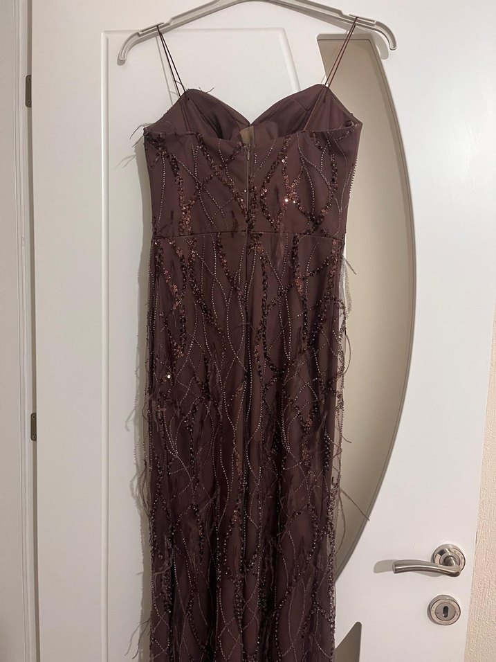 Kahverengi İşlemeli Uzun  Abiye - Görsel 3