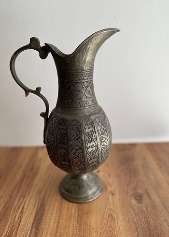 Bakır kalem işçilikli sürahi