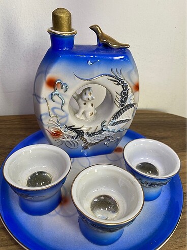 Diğer Japon kırmızı damgalı sake