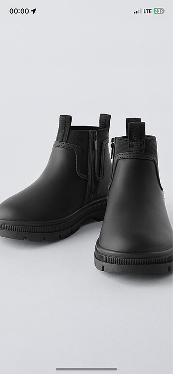 Zara Zara erkek çocuk bot