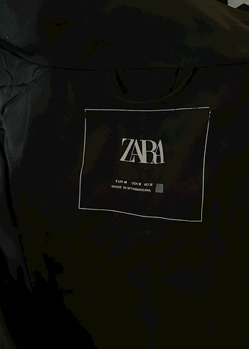 m Beden siyah Renk Siyah Zara Şişme Mont
