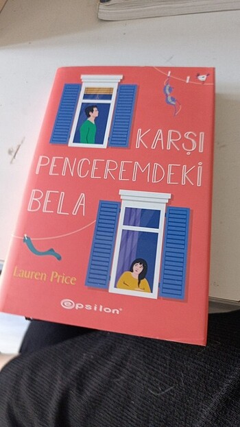 Kitap karşı penceremdeki bela