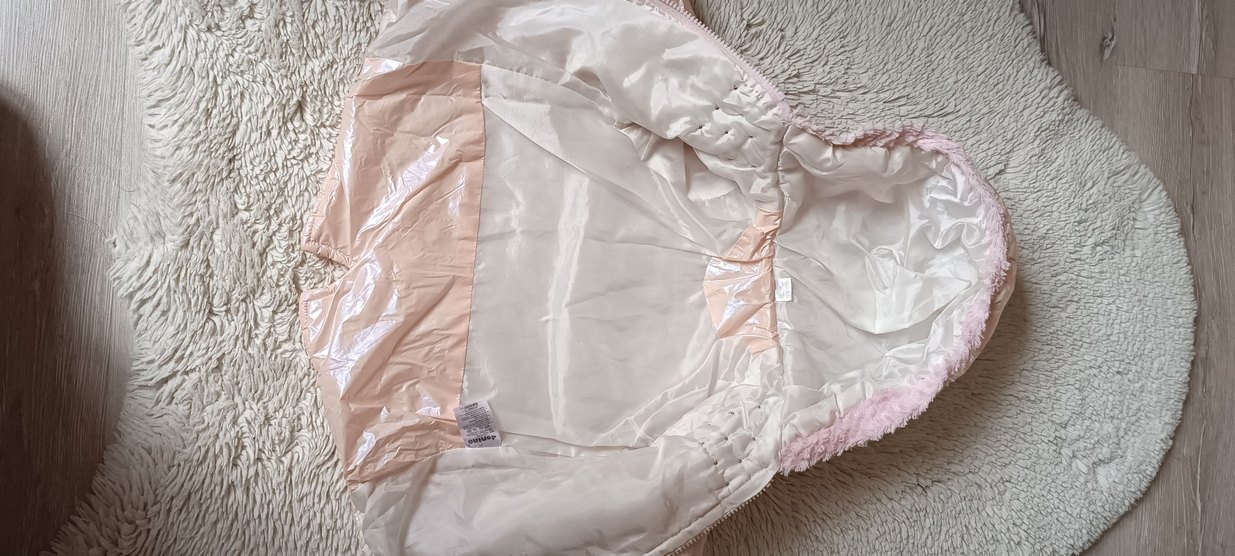 Kız Çocuk Kapüşonlu Pembe Mont - Görsel 3