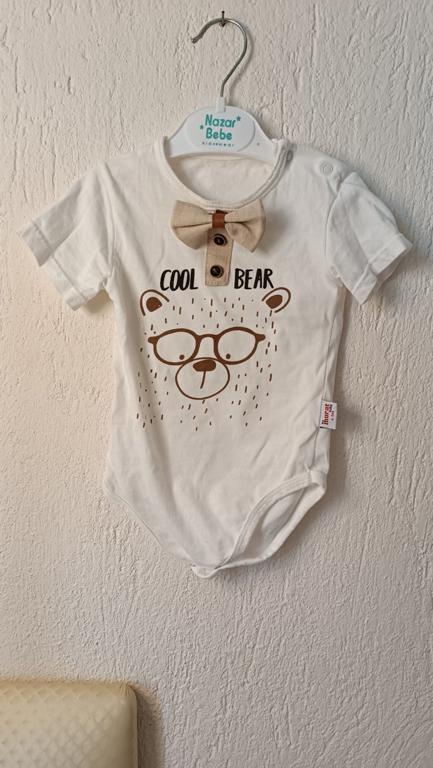 Erkek Bebek papyonlu t-shirt ve salopet takımı - Görsel 4