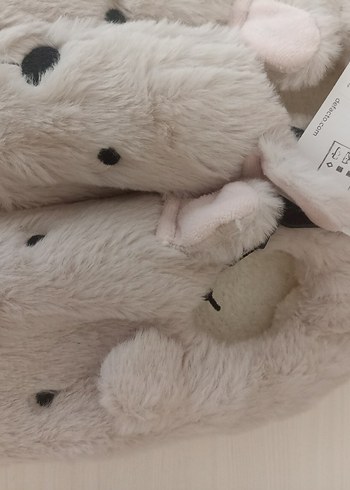 Beyaz Peluş Kız Çocuk Ev Terliği - Görsel 9