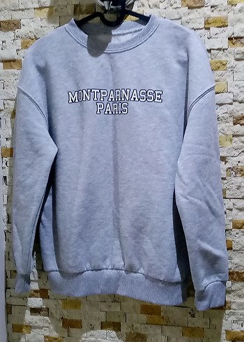Gri Baskılı Uzun Kollu Sweatshirt 12.13 yaş etiketi kesmişim