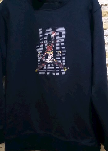 LC Waikiki Siyah Uzun Kollu Jordan Sweatshirt