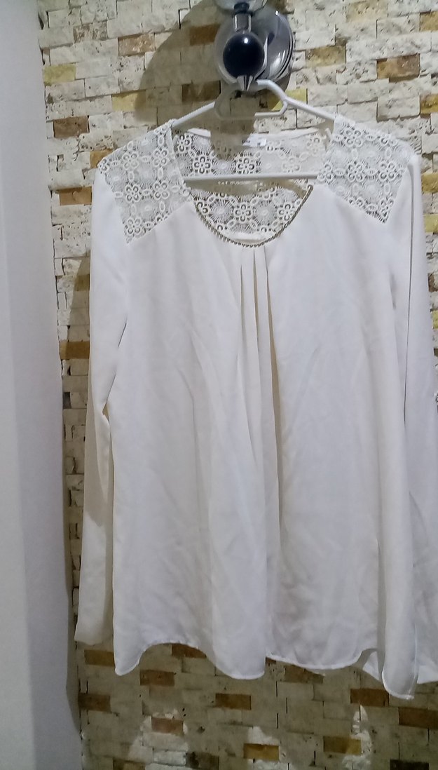 Ekolo Beyaz Dantel detaylı buluz - Görsel 4