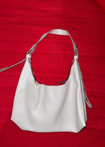 Tokalı Beyaz Deri Kadın Omuz Çantası - Görsel 2