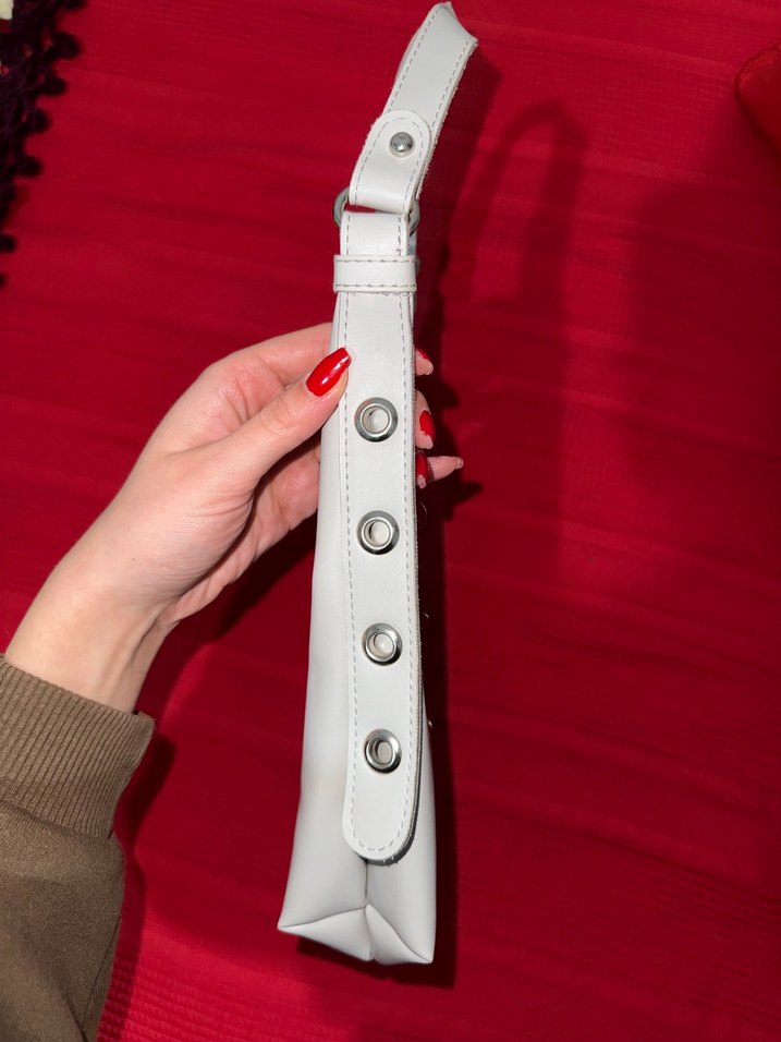 Tokalı Beyaz Deri Kadın Omuz Çantası - Görsel 3