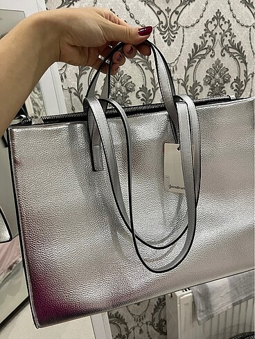Stradivarius çanta