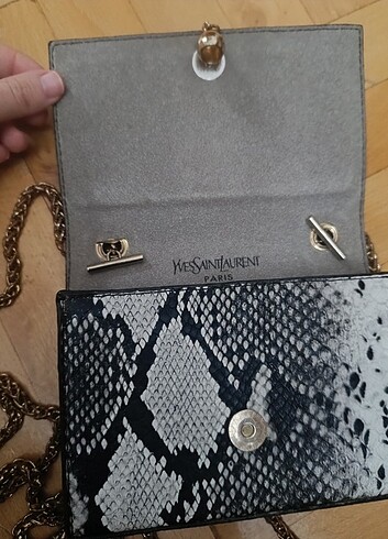 Yves Saint Laurent Deri çanta 