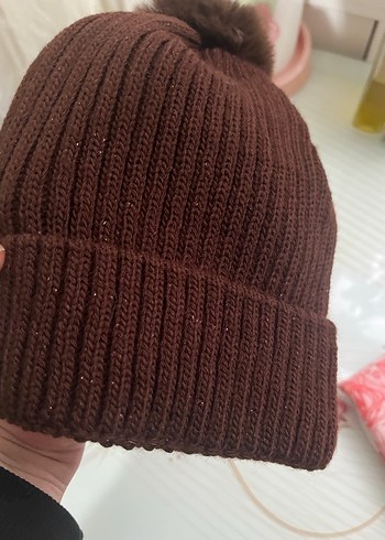 Kahverengi Örgü Kadın Bere - Görsel 7