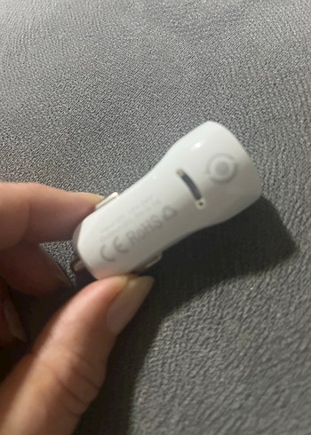 Beyaz Telefon Şarj Cihazı - Görsel 2