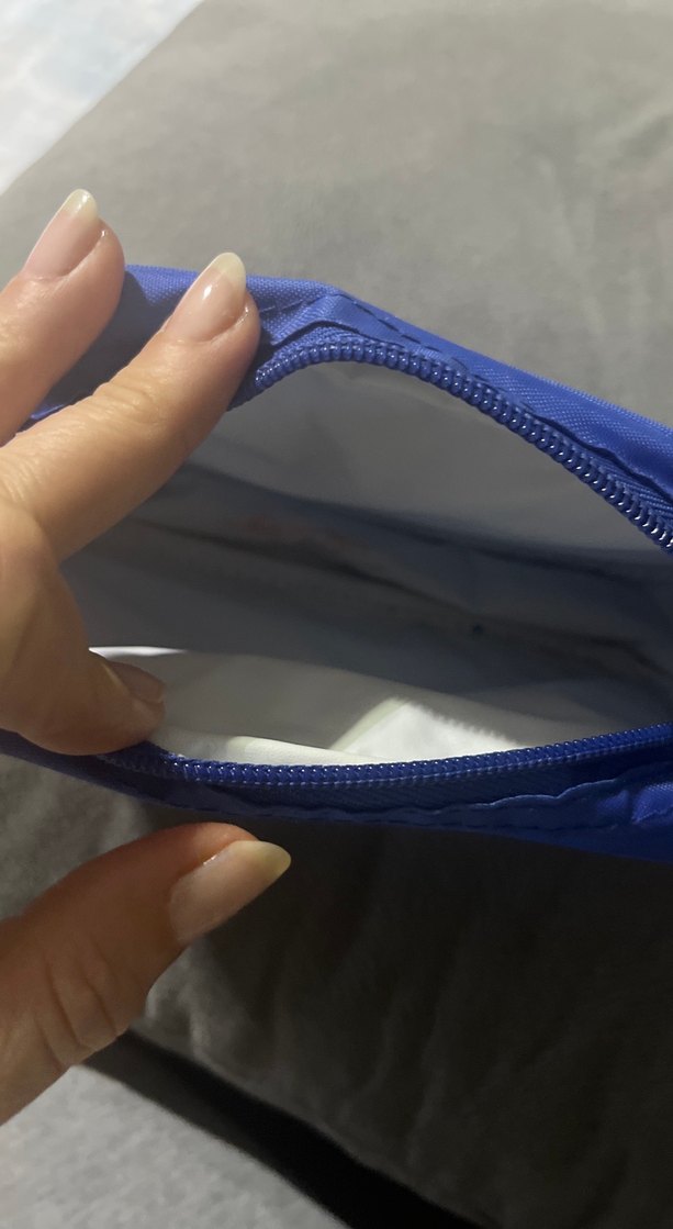 Mavi Fermuarlı Kadın Makyaj Çantası - Görsel 3