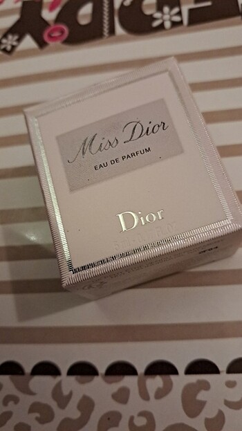 Dior 1adet miss dior eau de parfüm 5 ml delux
