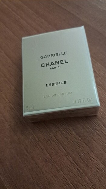Chanel 1adet 5 ml delux gabrielle chanel essence eaude parfüm fiyatıd