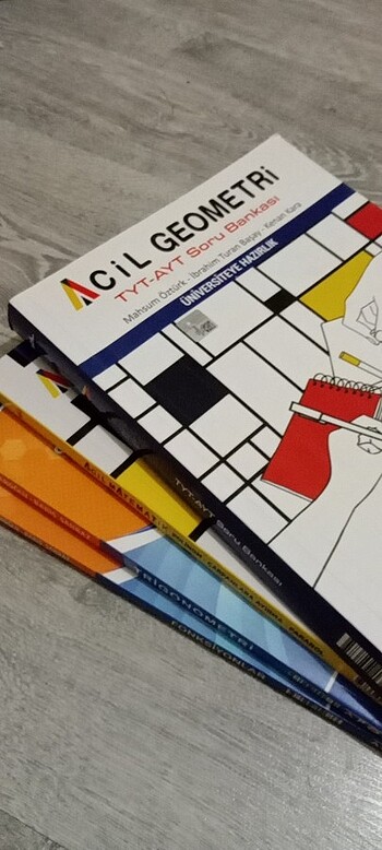 Yks kitap 