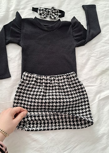 9-12ay Uzun Kollu Siyah 3'lü Kız Bebek Takımı - Görsel 3