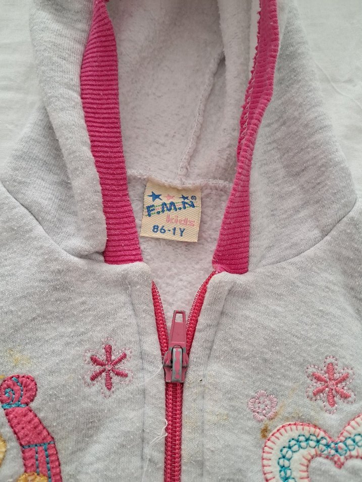 Gri Nakışlı Bebek Kız Takımı - Görsel 3