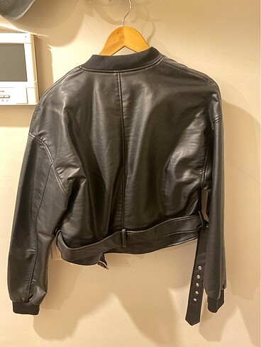 Zara zara crop deri ceket