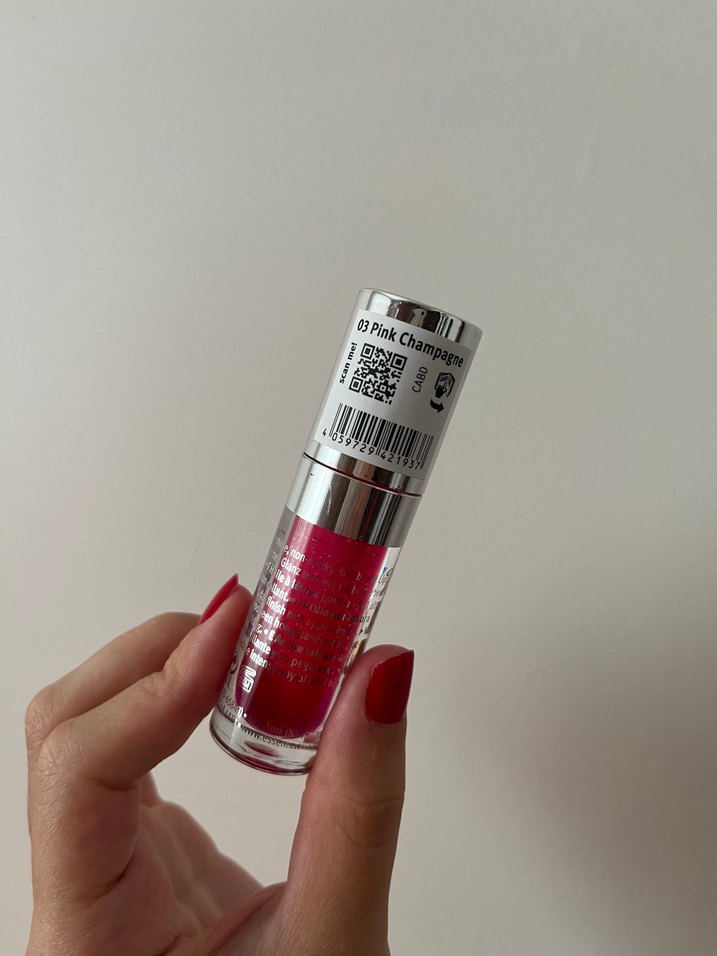 Essence Dudak Parlatıcısı - Görsel 2