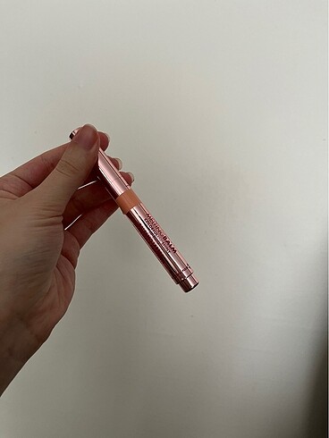 Beden Deborah lip gloss lip balm