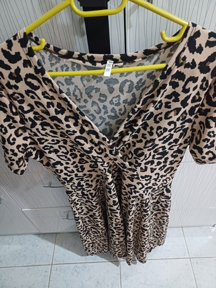 Leopar Desenli V Yakalı Midi Elbise - Görsel 3